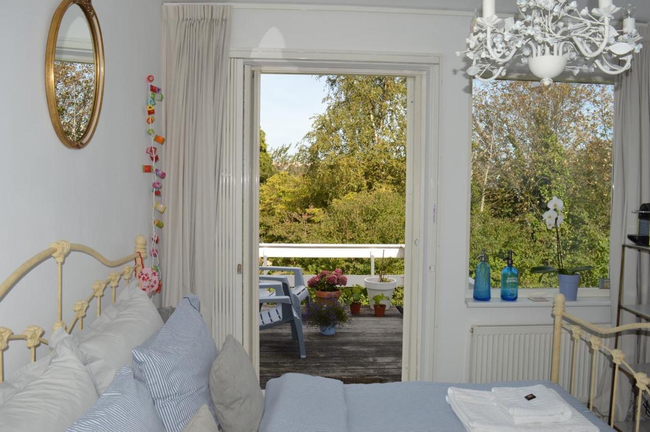 Bed & Breakfast Jo Amsterdam Diemen Exterior photo