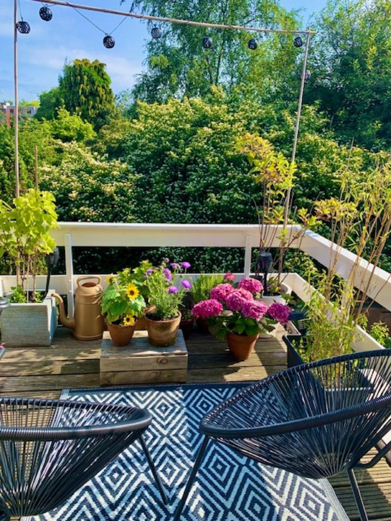 Bed & Breakfast Jo Amsterdam Diemen Exterior photo